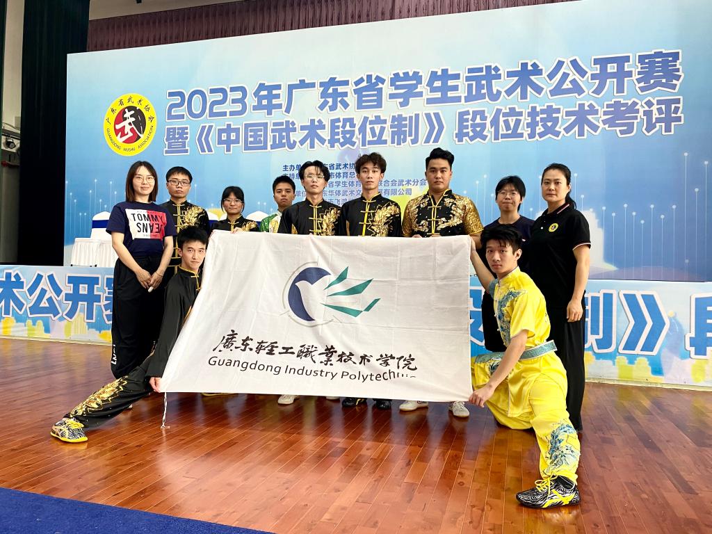 5F598B4F42CEEA0DC444A358464_49079CFC_24D56