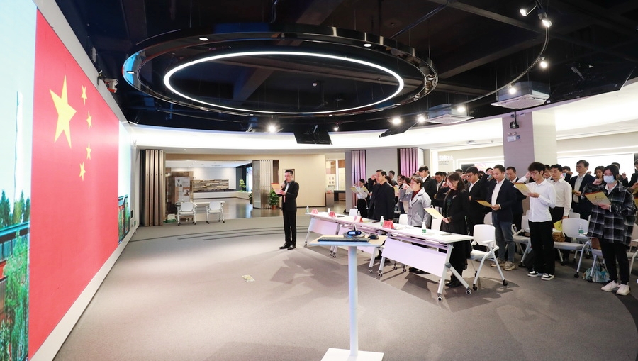 298ABB1E1F2275F189190543646_D545CA8B_4C12D