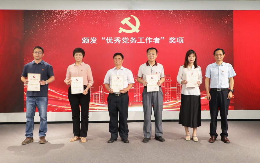 1F1EE2778DD32B4277B00D0C1A3_AA015618_34F8D