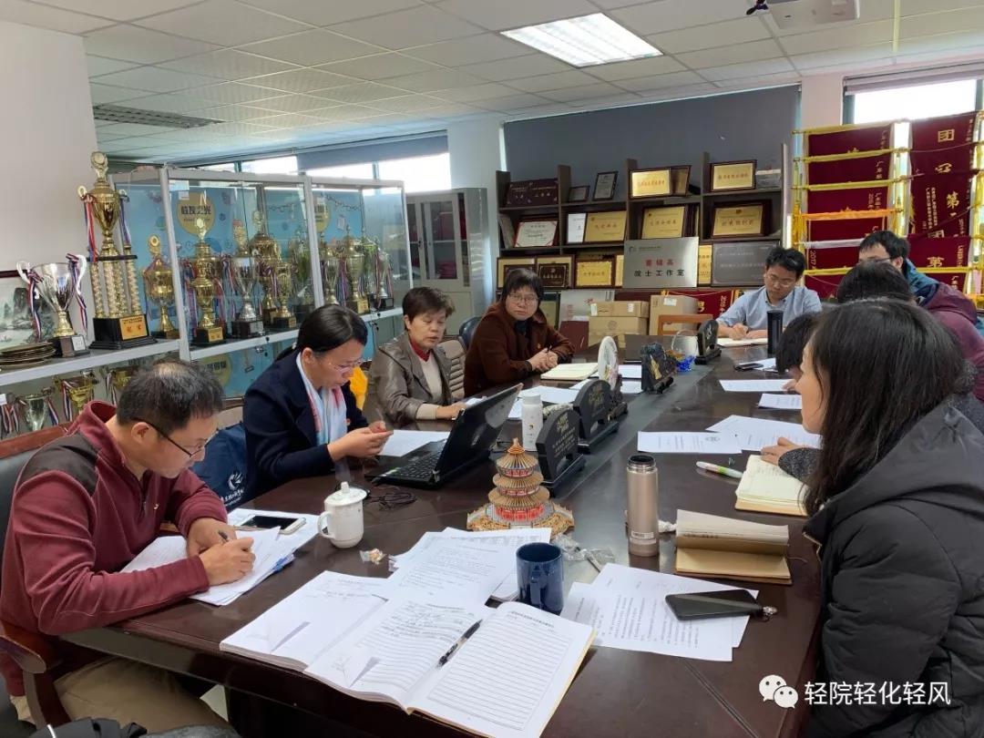 365���й�˾(Ӣ��)����-�ٷ���վ