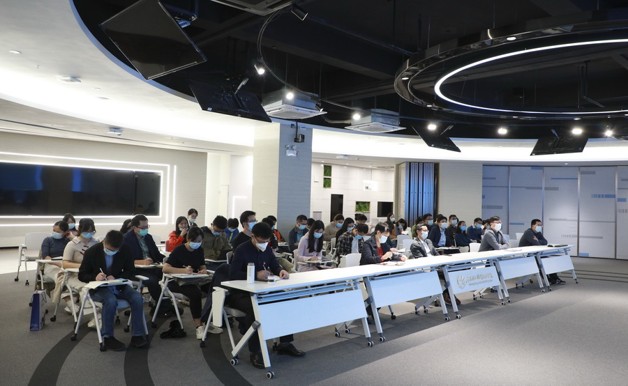 E85B7E89DD14B0AE92356F6D98D_FA7F2F8D_2ED89