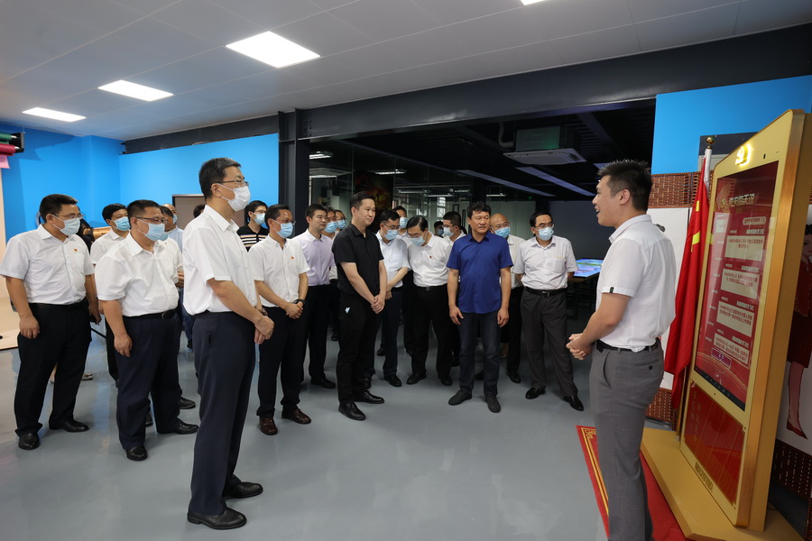 3758E1808F418B15EA7422F436F_45684B5C_320F4