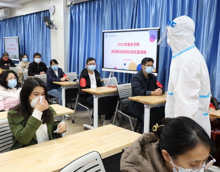 ADF3A7EC2417E3C96C61C9E72FC_C27B5A84_318AE