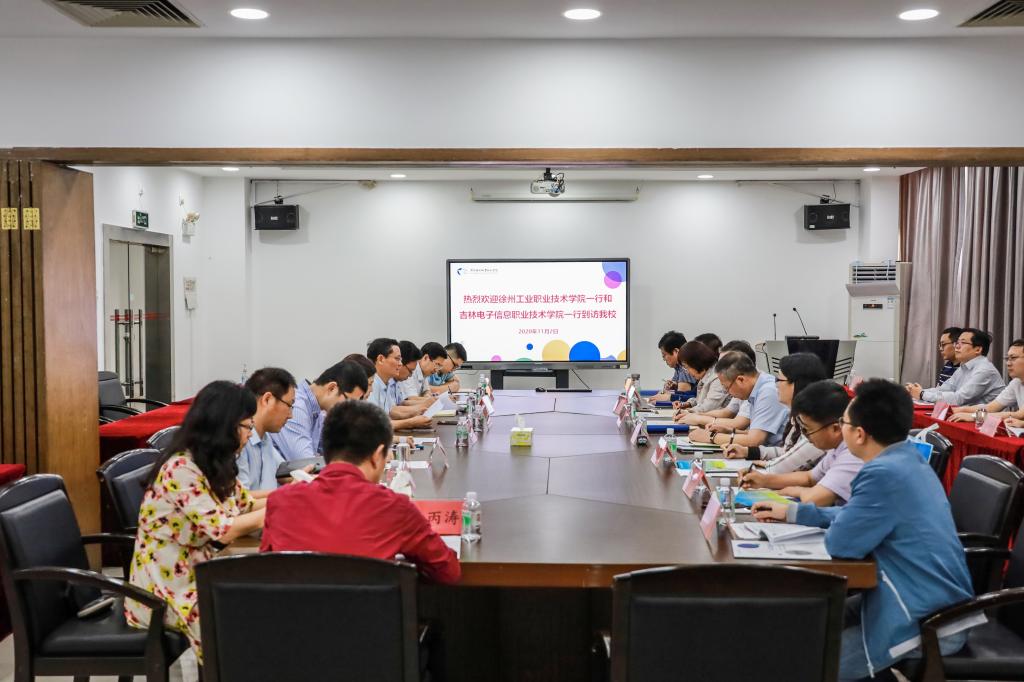 5E6D8E8EBDAA364D7B43ED9D886_C11BA9A3_153E8