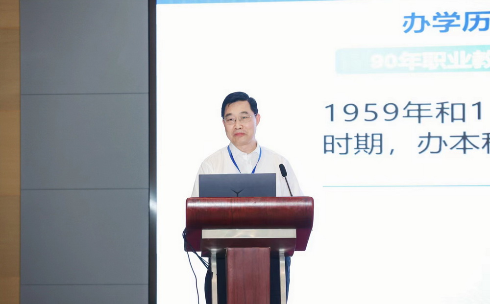 6D820A14BDB31B07F0060E28DF8_1EED70E1_16136