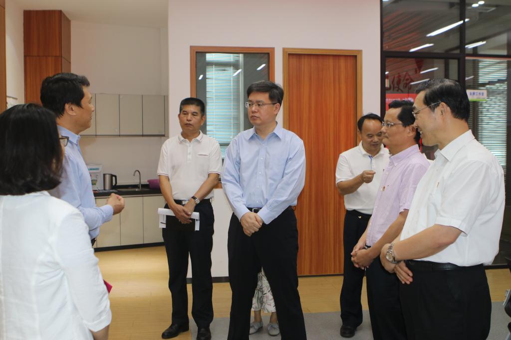 368E6293045D3867826506673C6_05868BE7_11D28