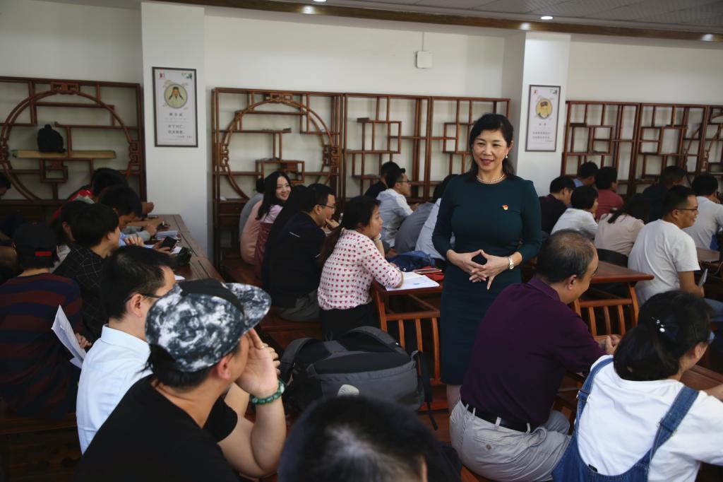 90D1959B77E2B58E3904222A87F_43E778C4_14484