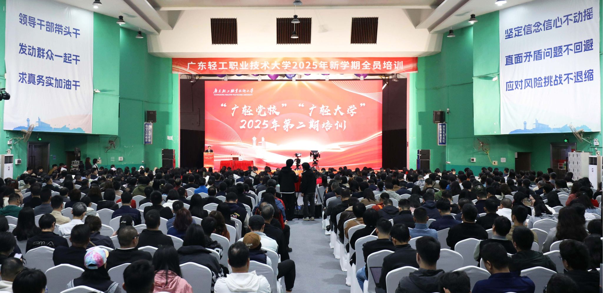 CB359ABAB906490040966D62FA2_54F37A7F_4B39B