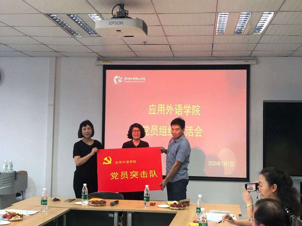 365���й�˾(Ӣ��)����-�ٷ���վ