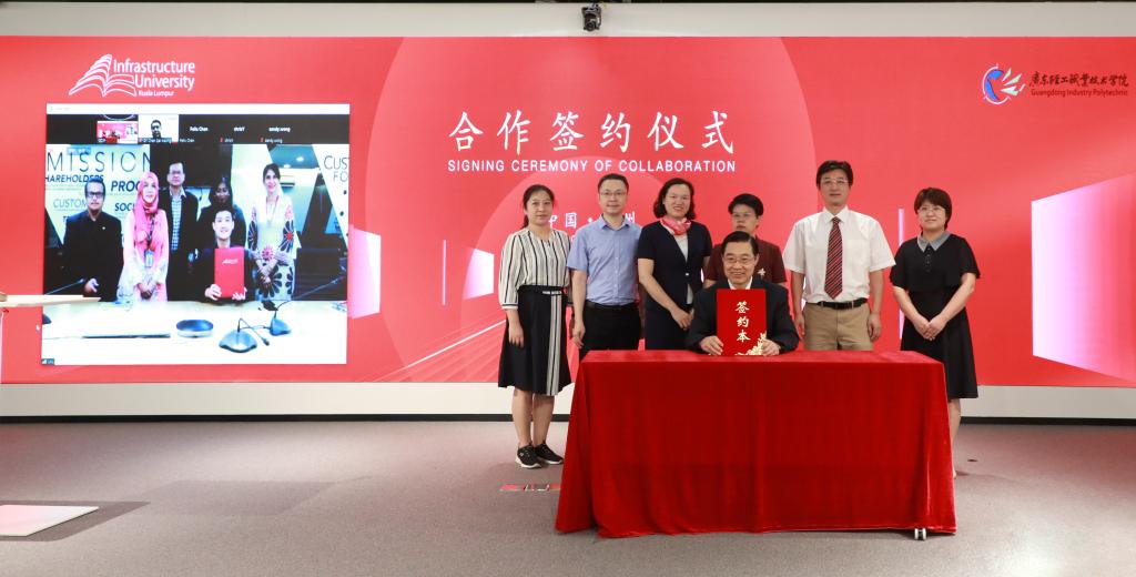 22CEB55E56F8F3191B16B6DEFDF_DEFCADC5_10FB7