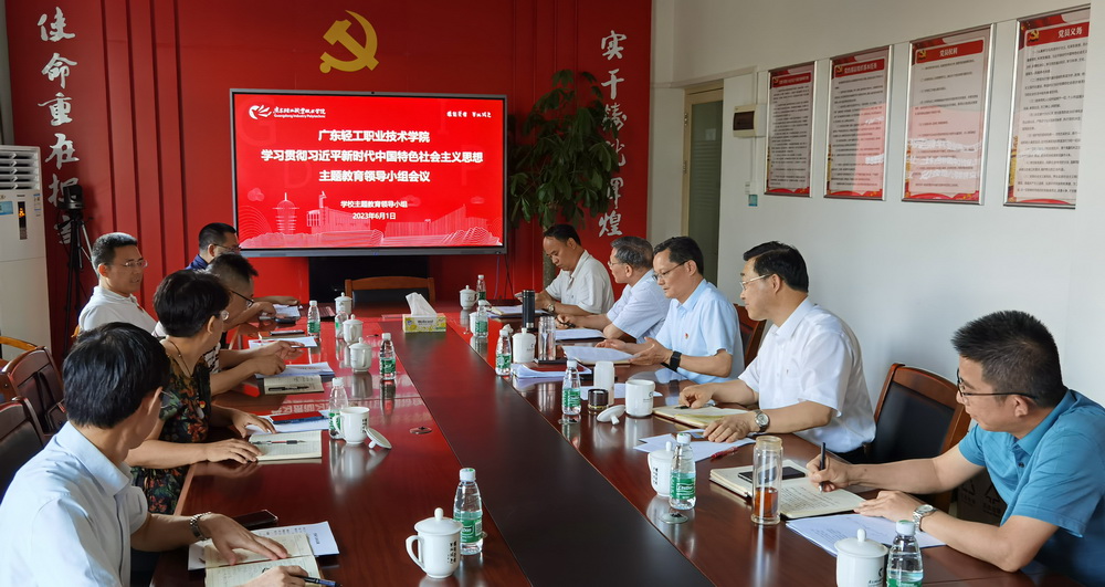 7D2D74B9996B8E7B58017F55E84_AFB3D0DE_32100