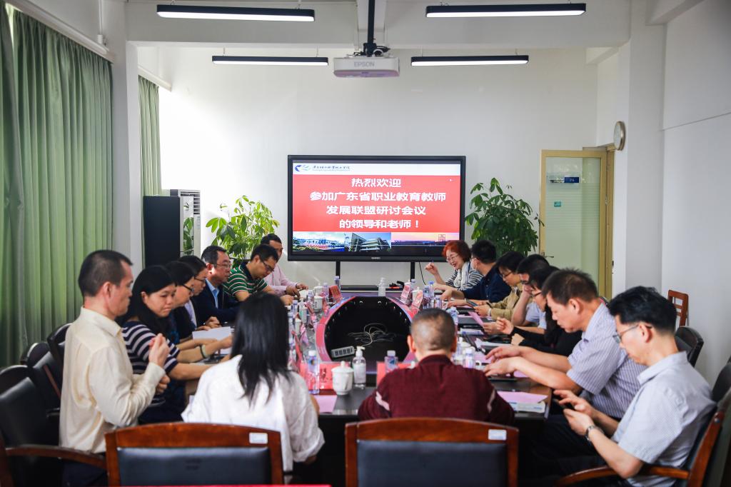 5D23FC1892DF403E3B4404C4739_E0A7326D_16981