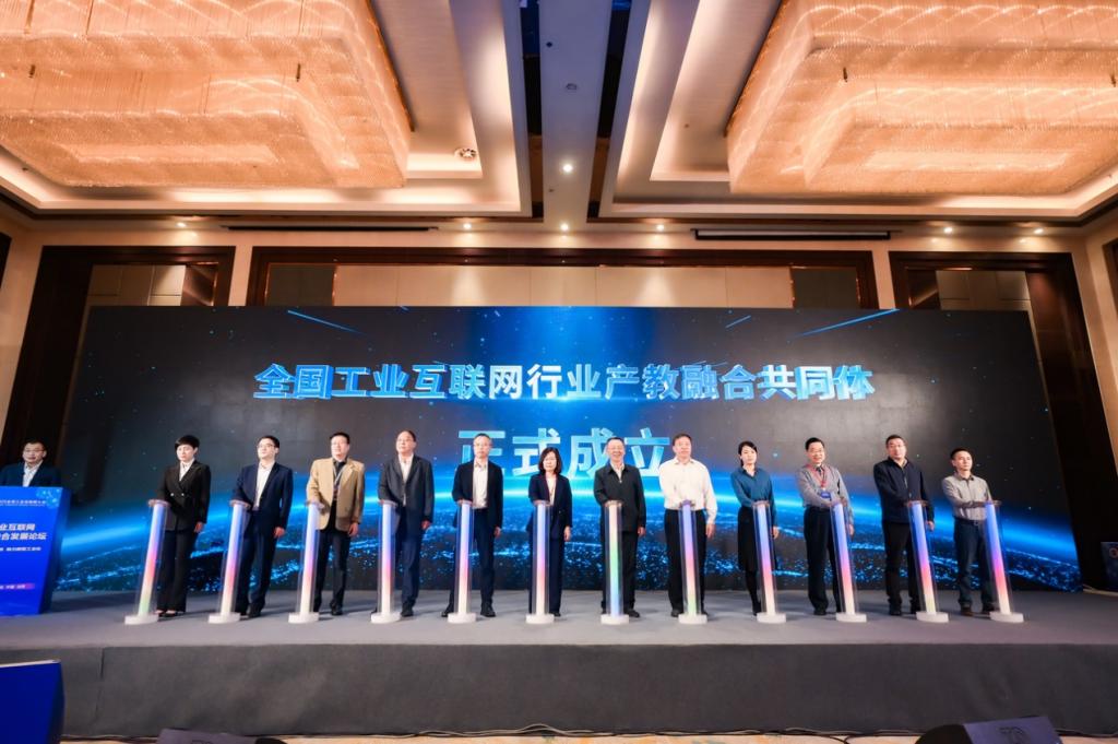 CE17EC0D6998788CF3ABCDD195A_F0DFFF4C_177BC