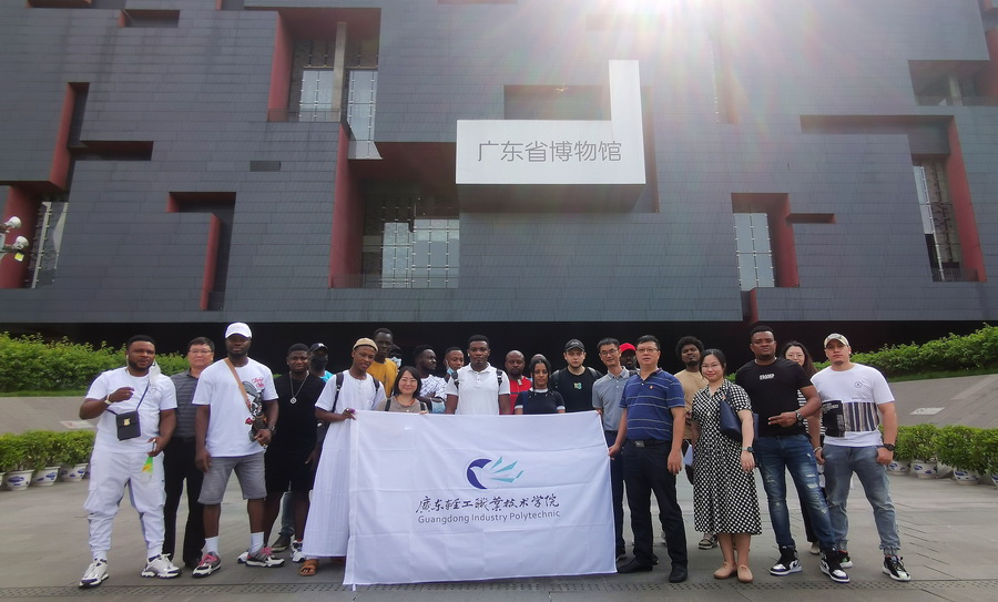 0F851BAA15F0881A7C8EF77A53E_5FA730E2_2839F