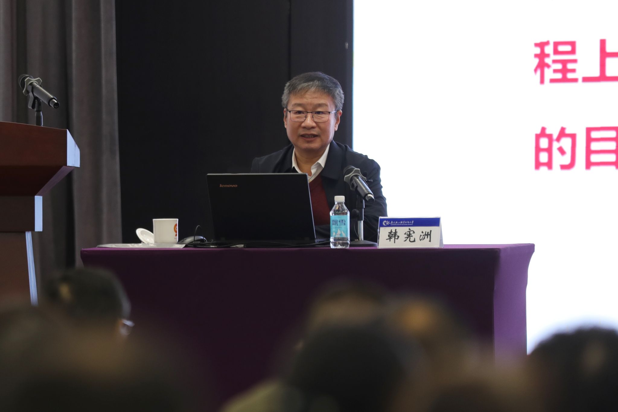 E512268E48288A4FADC965876F9_318394D1_1E816