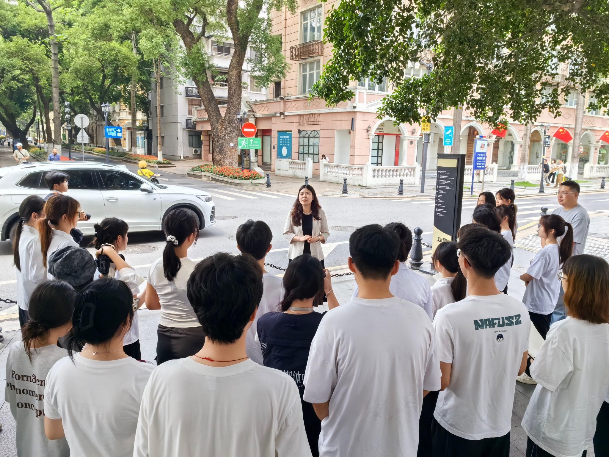 E22CA4AB9D13FAFD005C3A6D5BB_1E76ED53_9EAC0