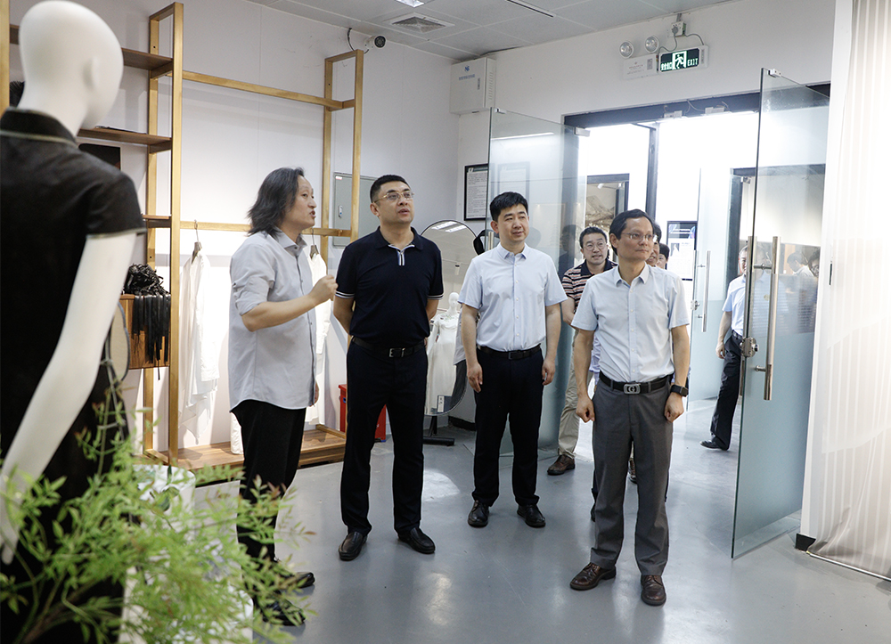 7859E69A7D6B853308C9D028EA8_E31712D2_98C3A