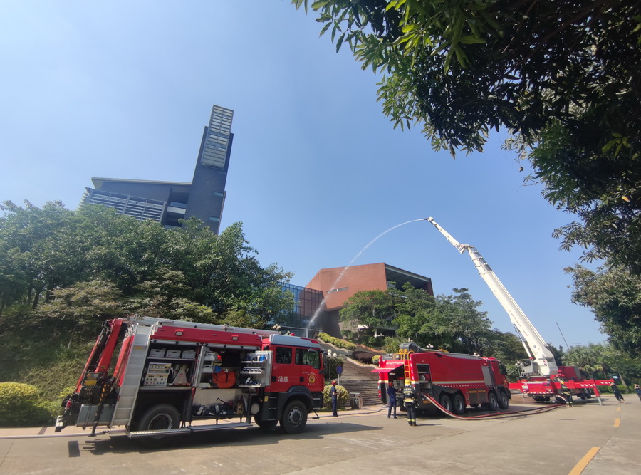 7C9967846A5F5F903B5000772DD_9F9DD731_3B3FB 7C9967846A5F5F903B5000772DD_9F9DD731_3B3FB