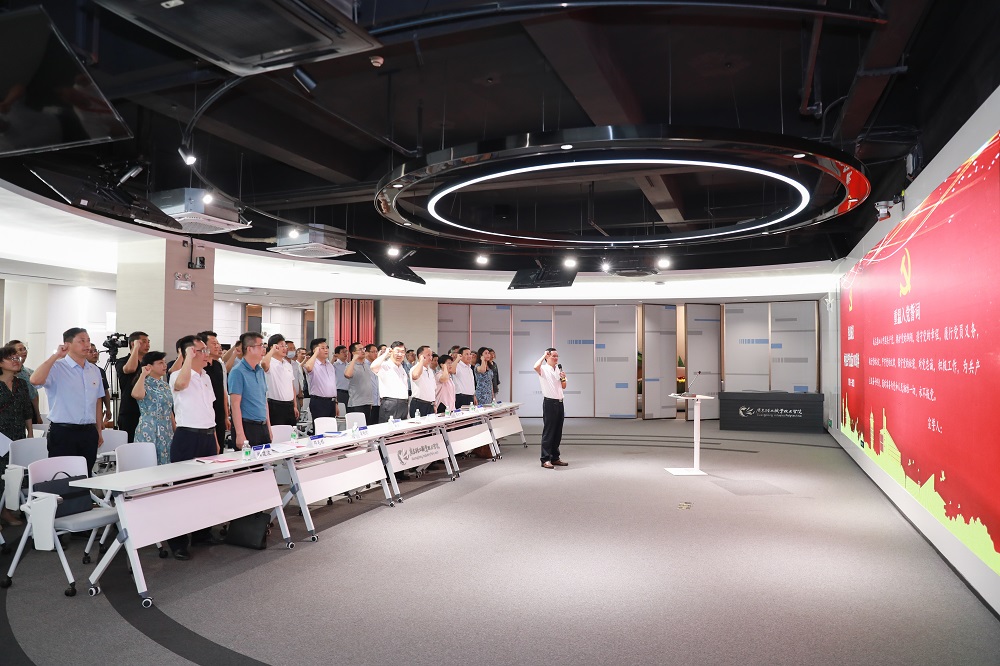 5F5EFF6801212F5819DD418B066_0B702F44_37955 5F5EFF6801212F5819DD418B066_0B702F44_37955