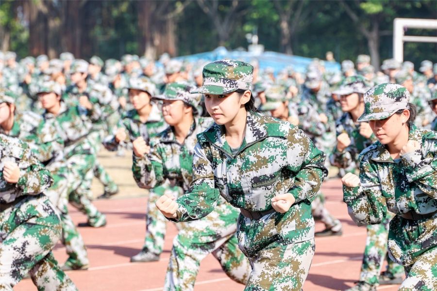 BD656166E34CC71FD0A3151CF3F_32262F40_20440