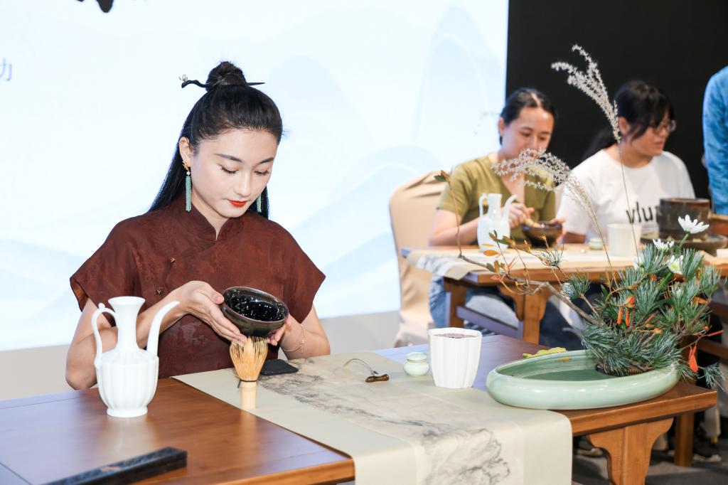 C6A202859EAA88D37AF8F42919C_62C32324_12DD1